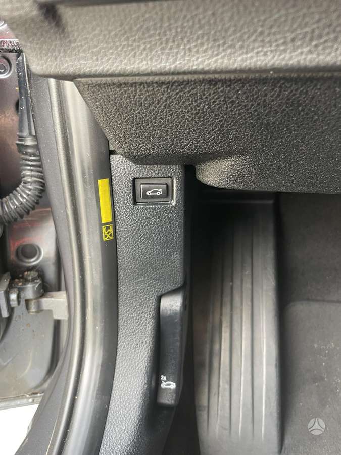 BMW 318, 2.0 l., wagon
