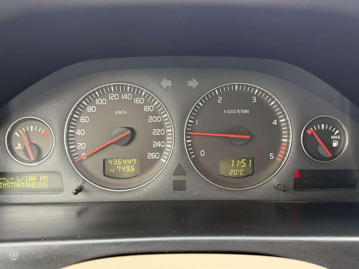 Volvo V70, 2.4 l., wagon