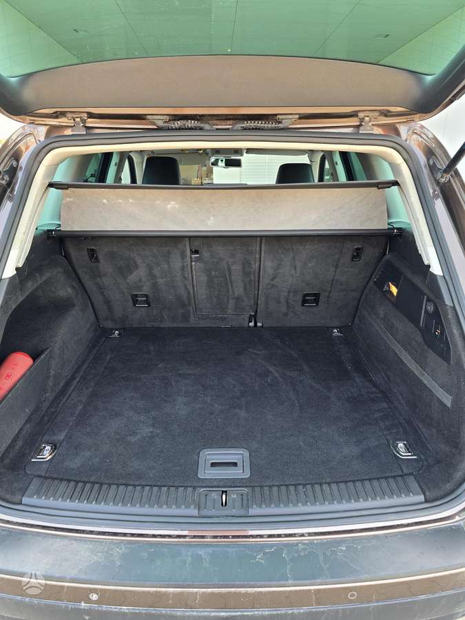 Volkswagen Touareg - 6