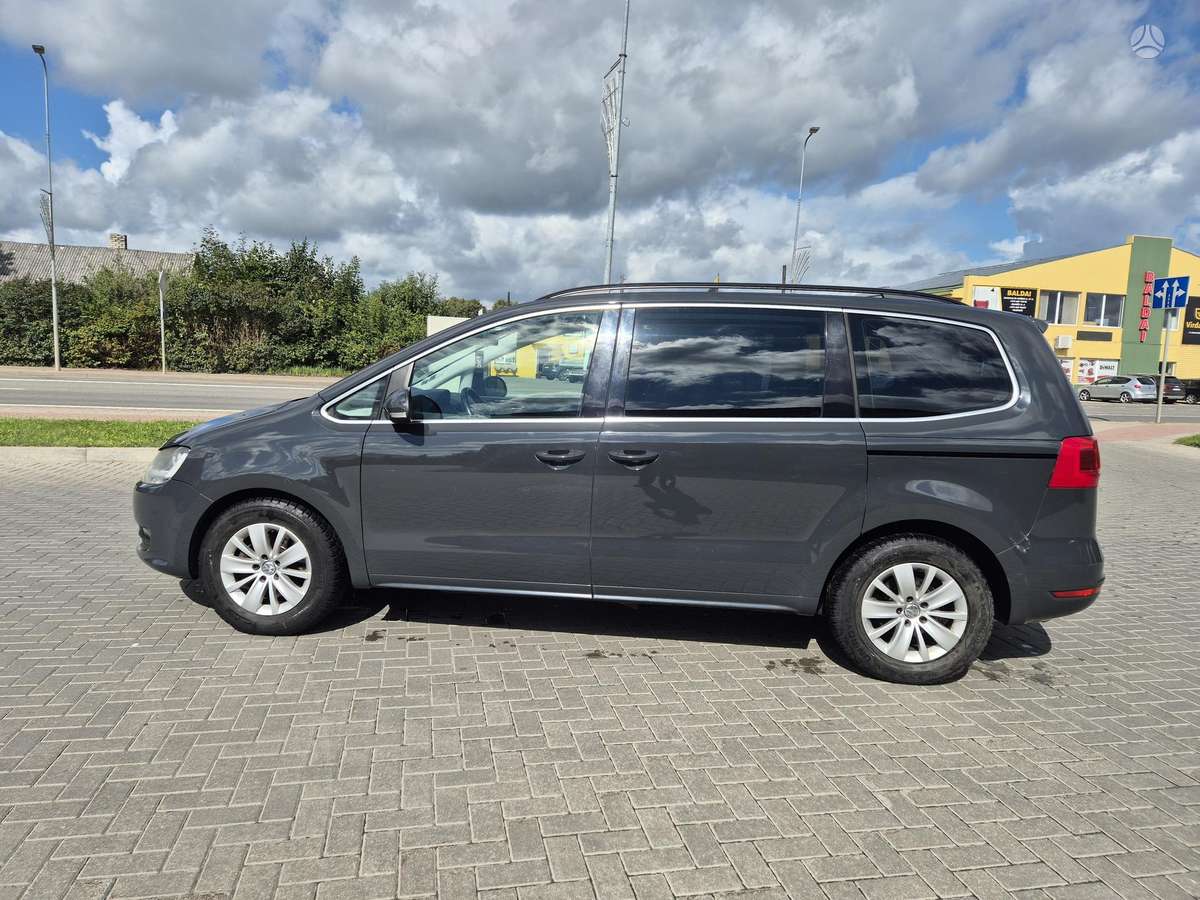 Volkswagen Sharan - 3