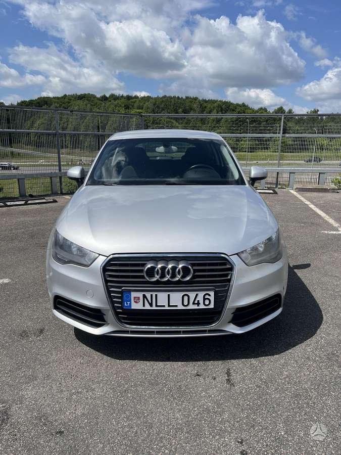 Audi A1, 1.2 l., hatchback