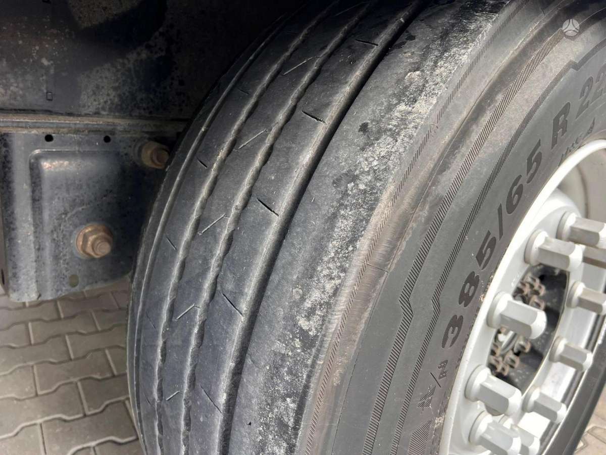 Krone SDP Lifting axle, пологовые / тентовые