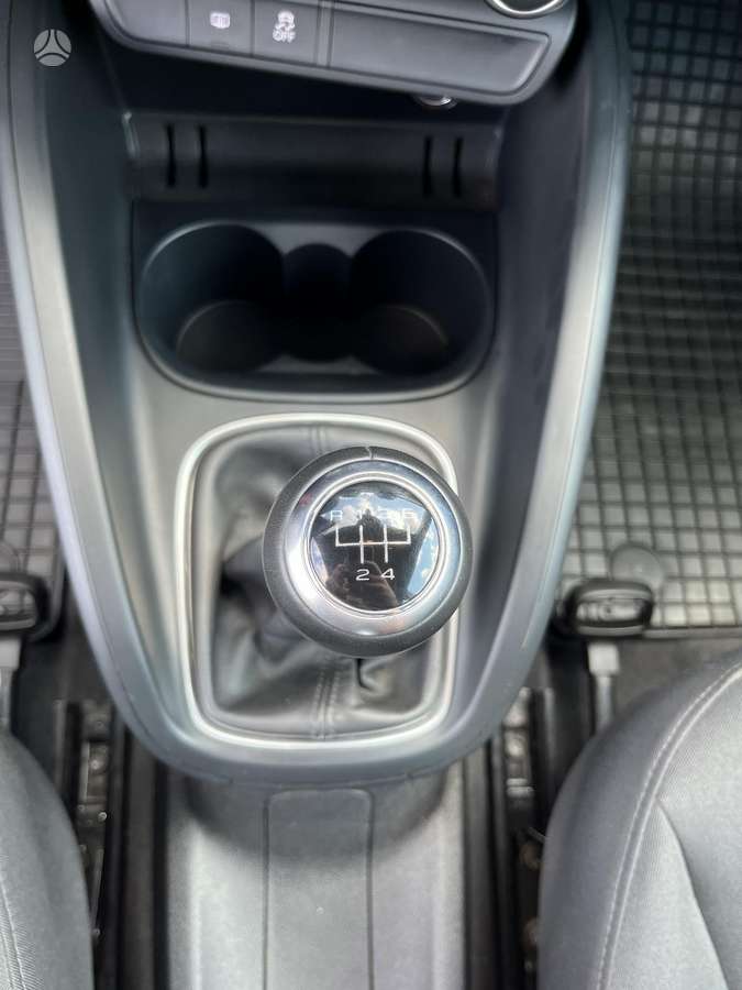 Audi A1, 1.2 l., hatchback