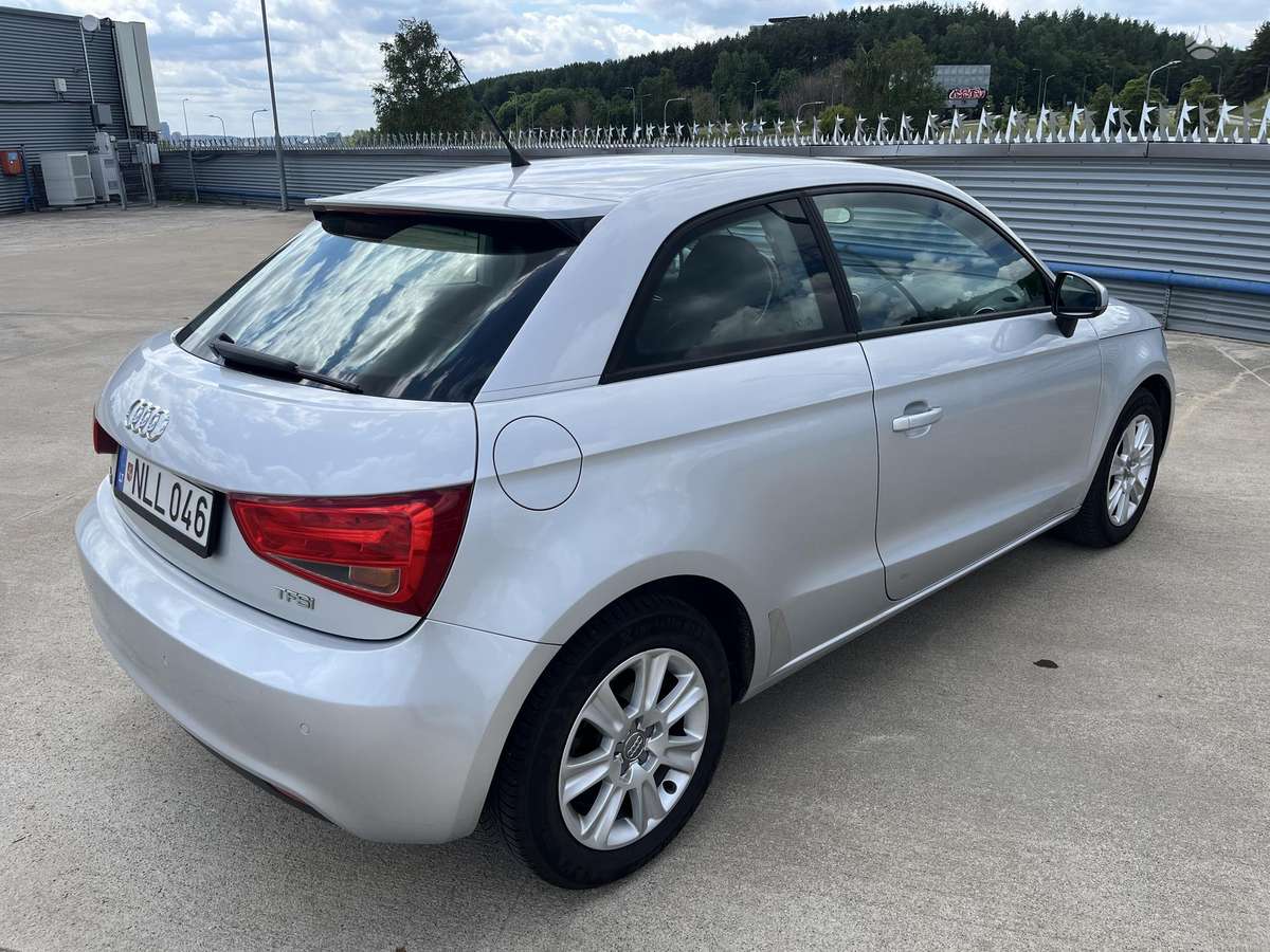 Audi A1, 1.2 l., Хэтчбек