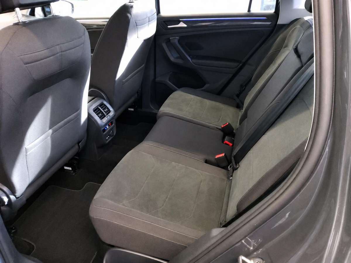 Volkswagen Tiguan - 6