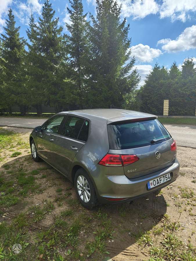 Volkswagen Golf, 1.2 l., Хэтчбек