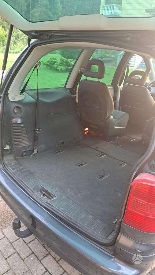 SEAT Alhambra - 11