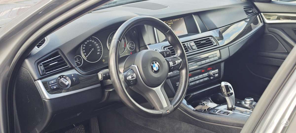 BMW 520, 2.0 l., wagon
