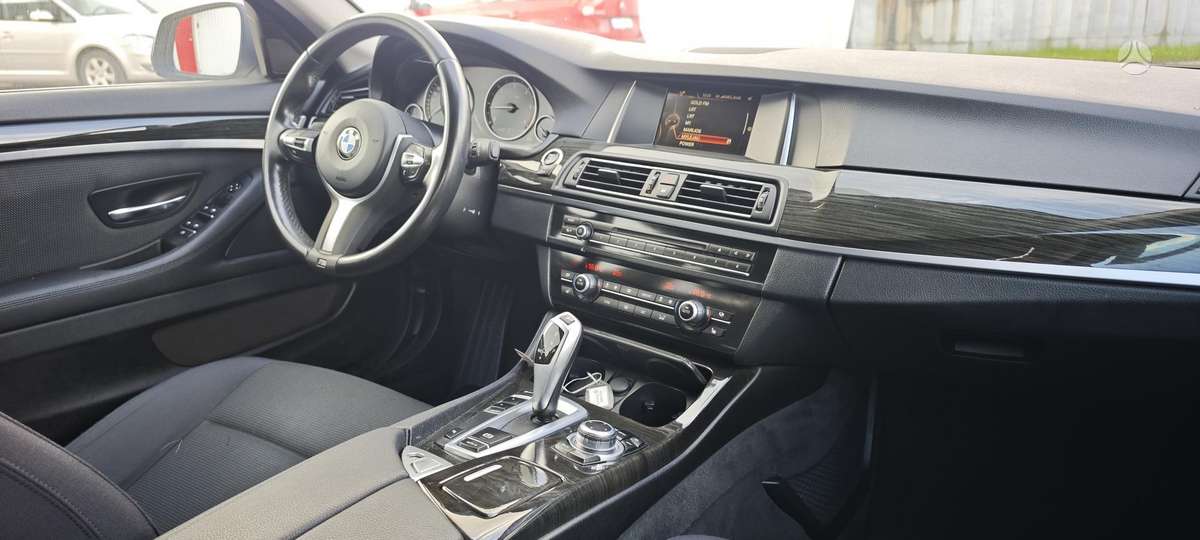 BMW 520, 2.0 l., wagon