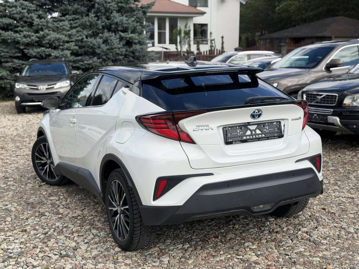 Toyota C-HR - 4
