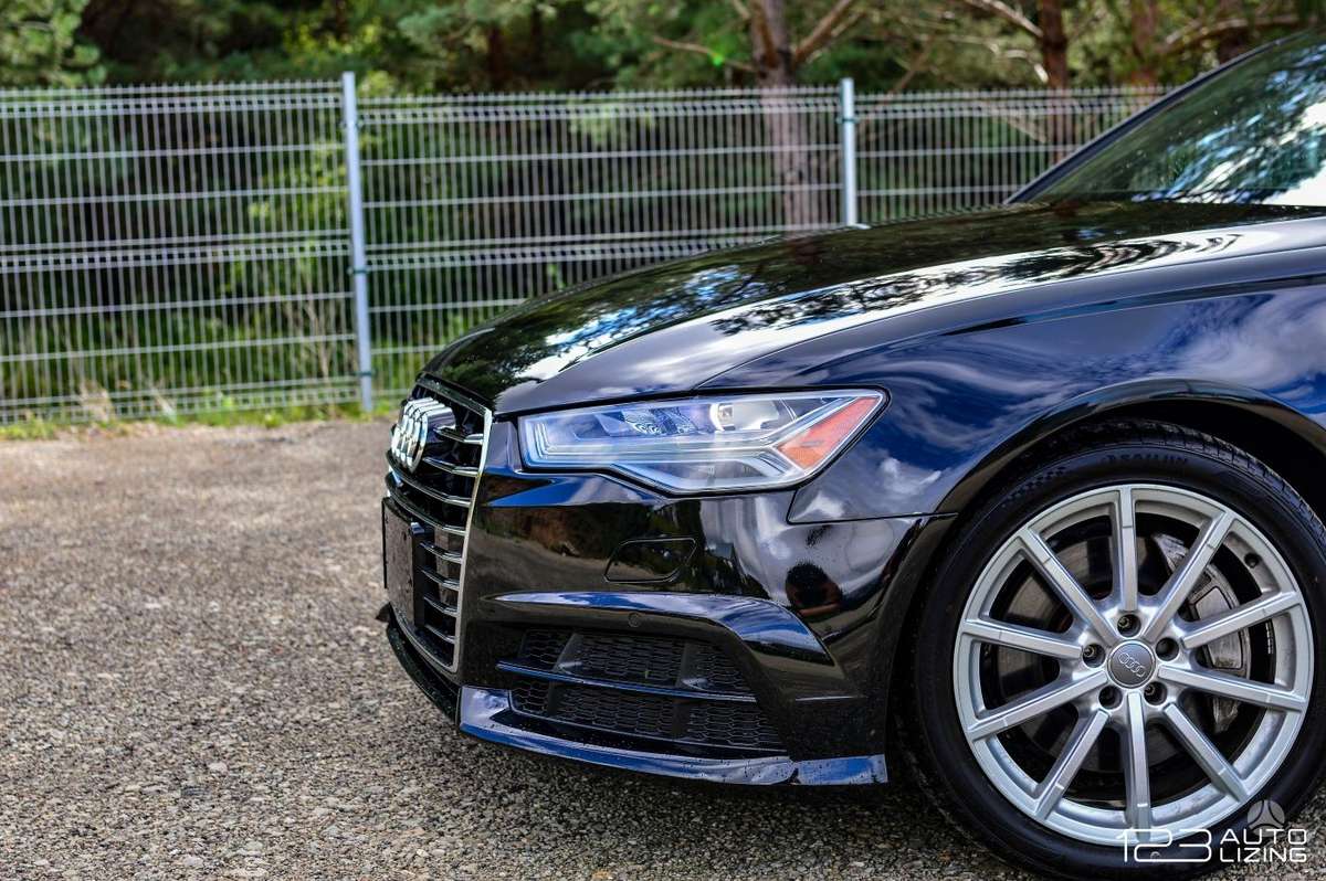 Audi A6, 2.0 l., Седан