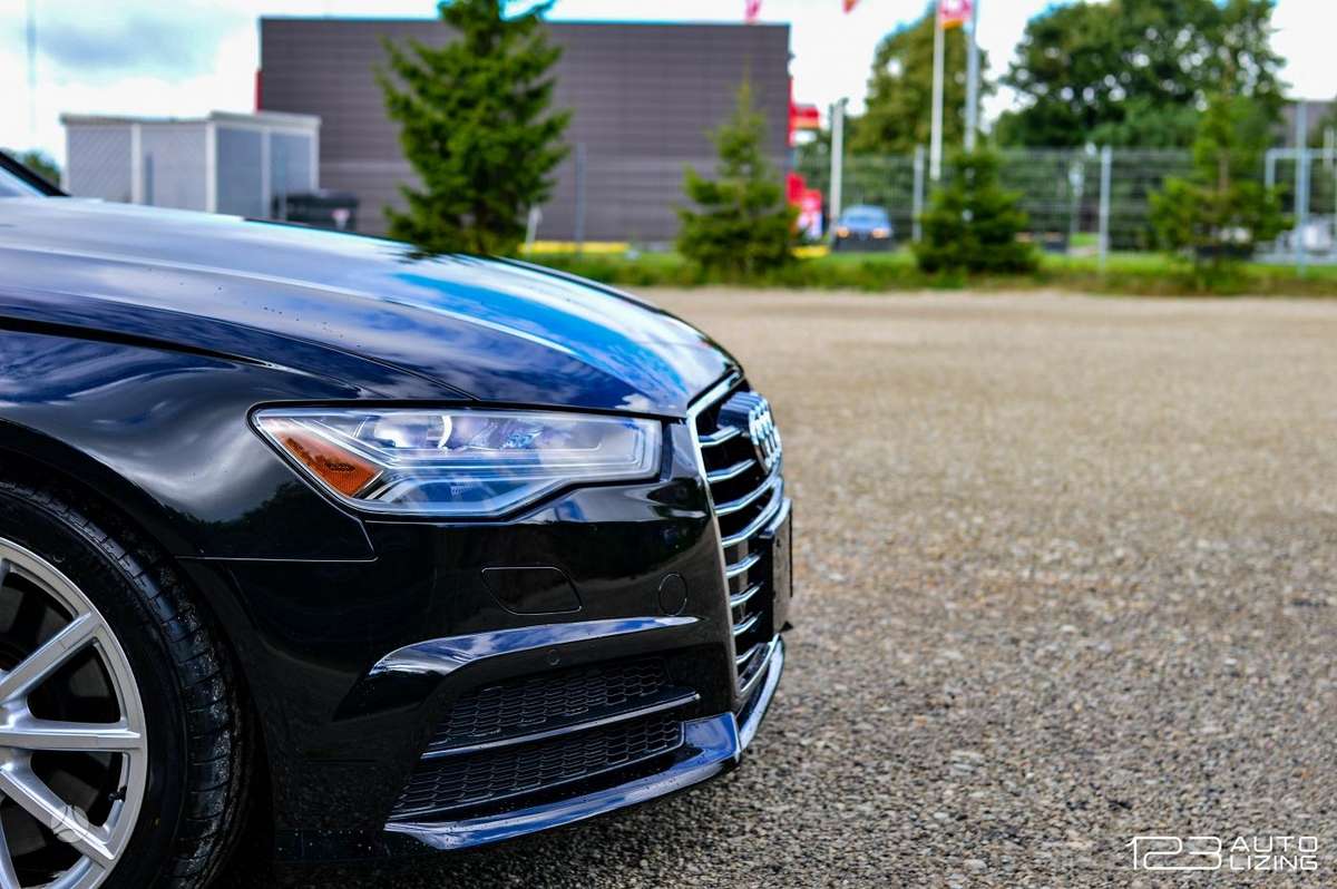 Audi A6, 2.0 l., Седан