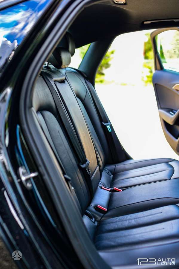 Audi A6, 2.0 l., Седан