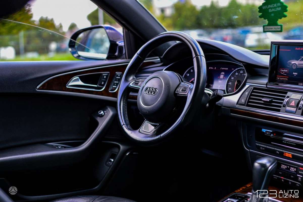 Audi A6, 2.0 l., Седан