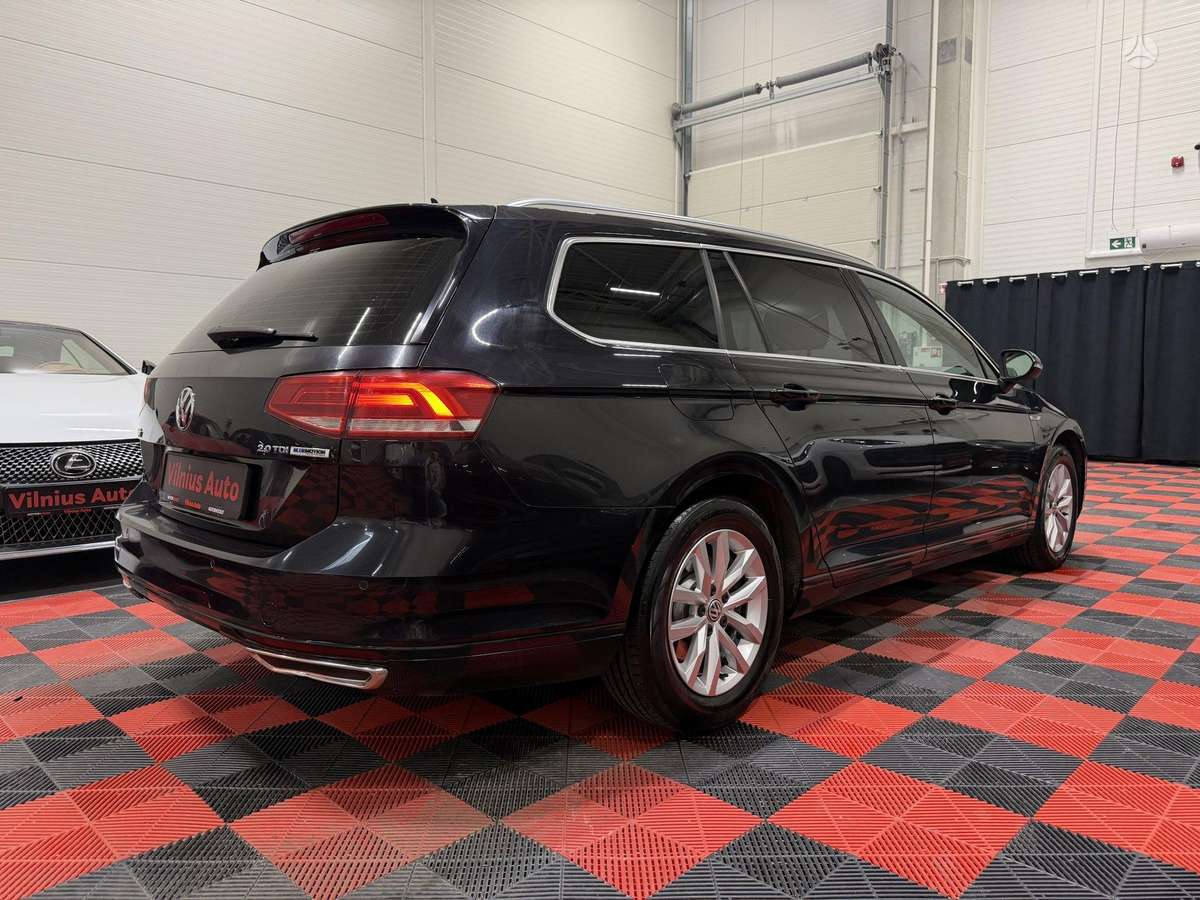 Volkswagen Passat, 2.0 l., Универсал