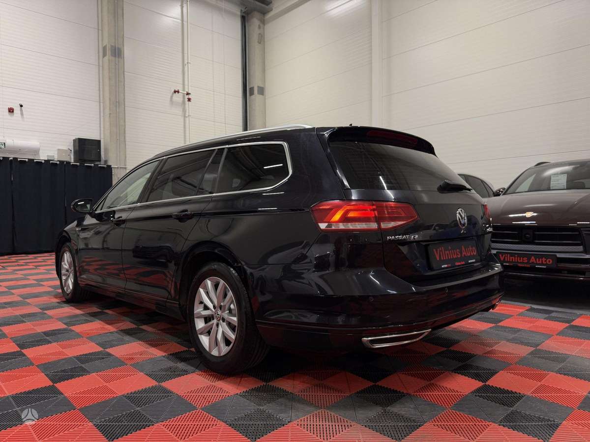 Volkswagen Passat, 2.0 l., Универсал