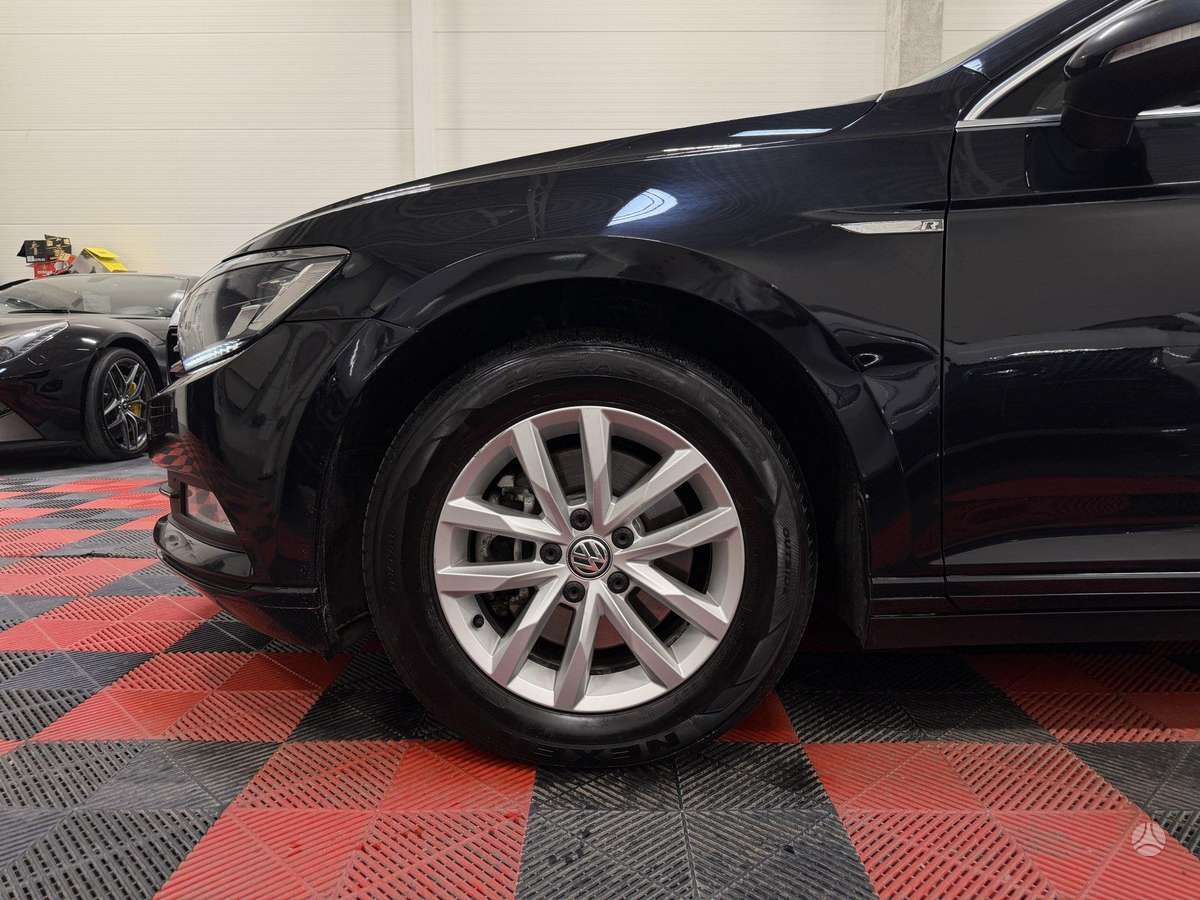 Volkswagen Passat, 2.0 l., Универсал