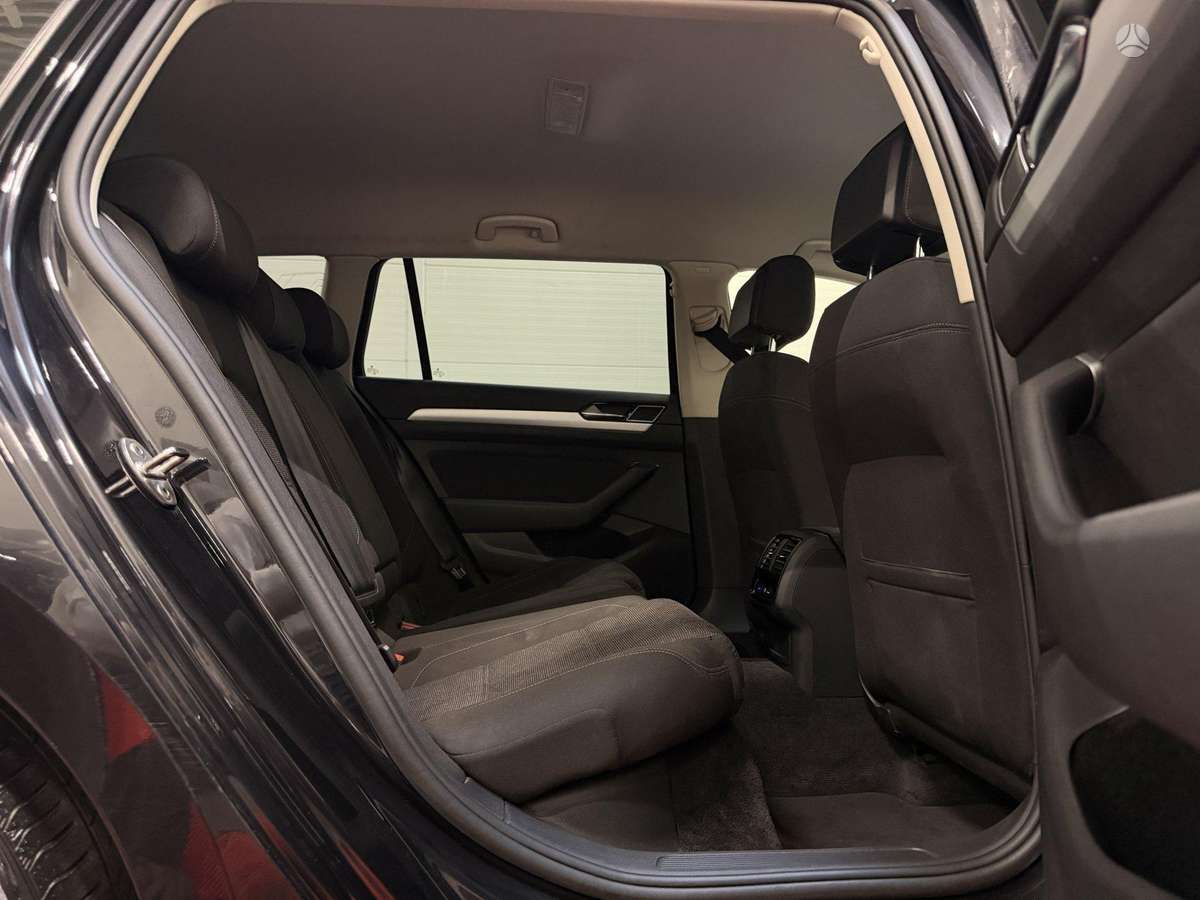 Volkswagen Passat, 2.0 l., Универсал
