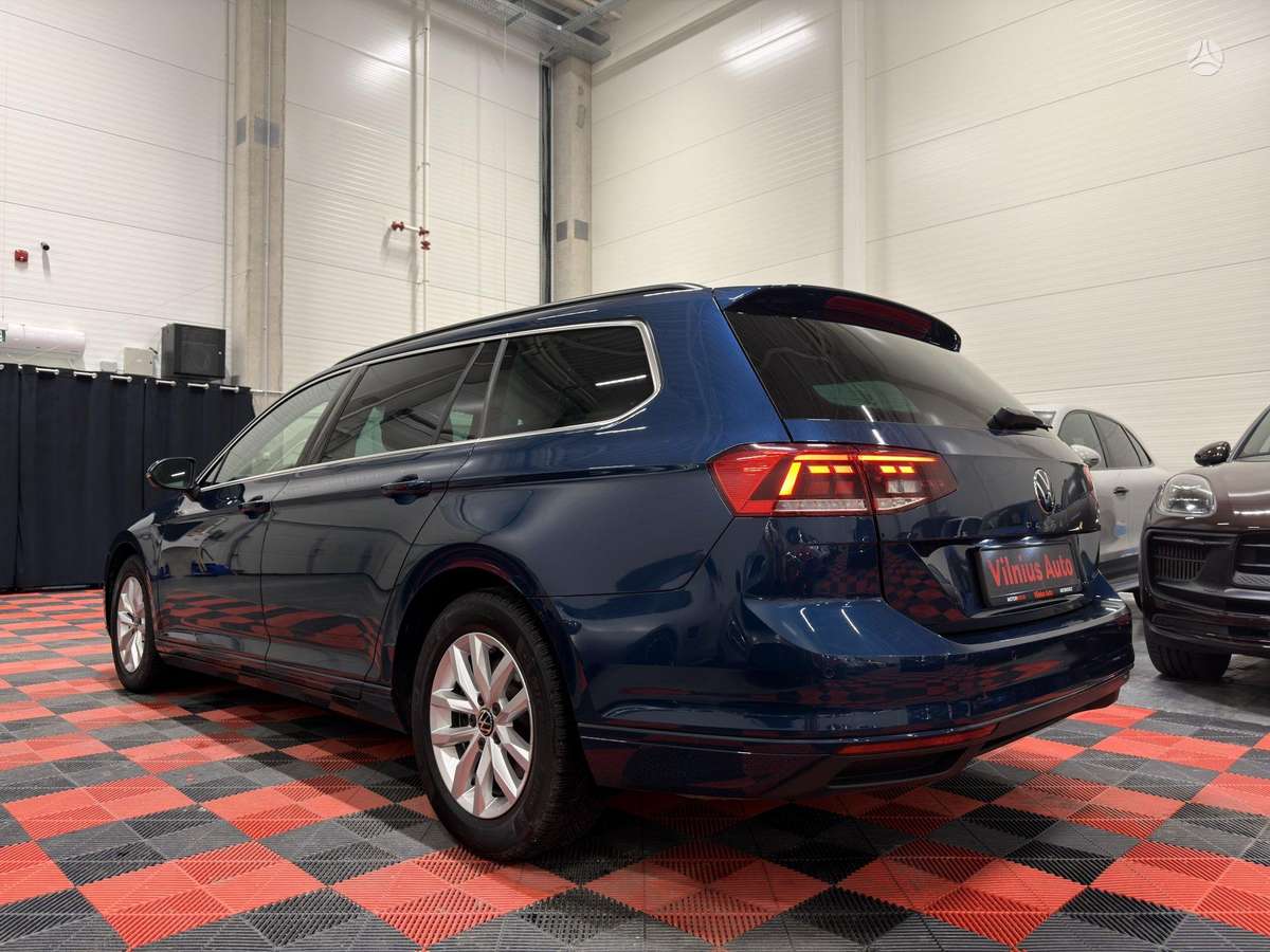 Volkswagen Passat - 6