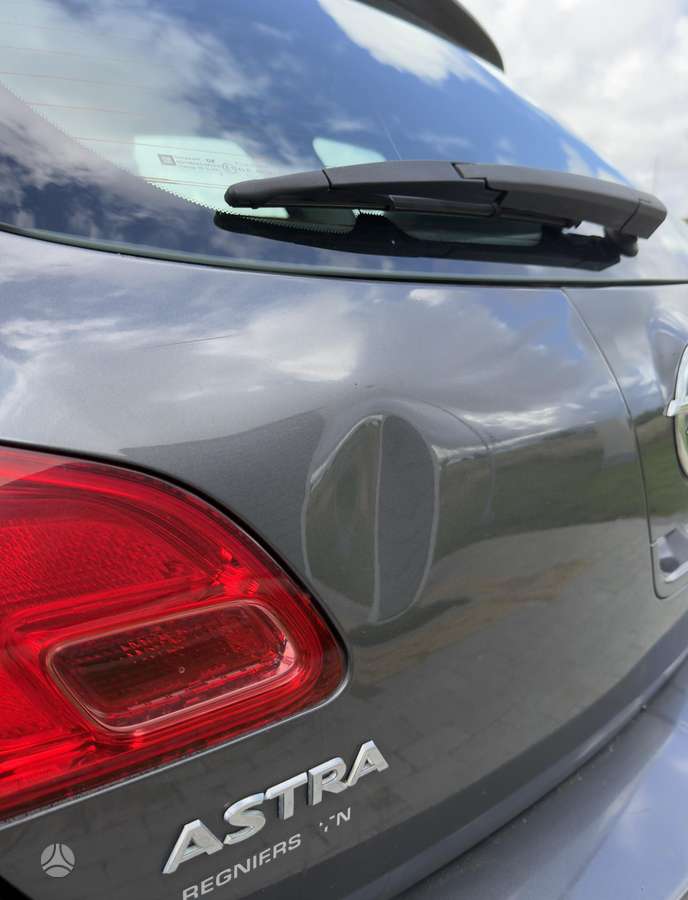 Opel Astra, 1.7 l., Хэтчбек