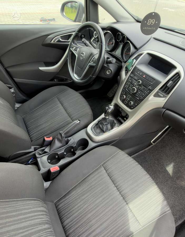 Opel Astra, 1.7 l., Хэтчбек