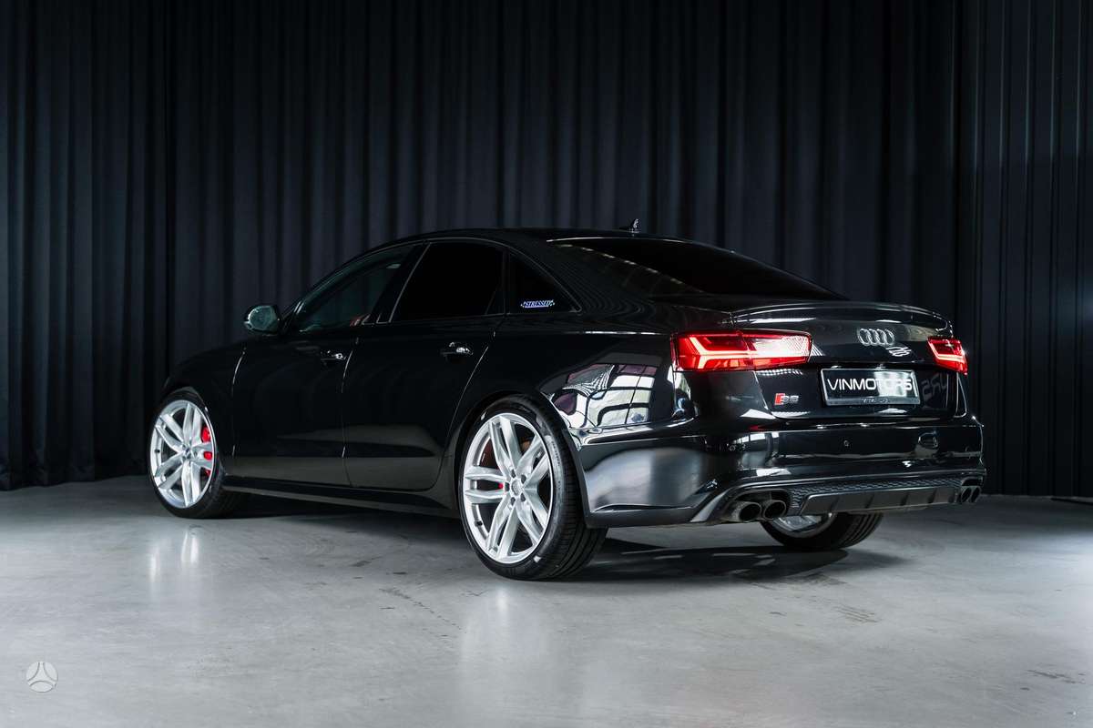 Audi S6, 4.0 l., Седан