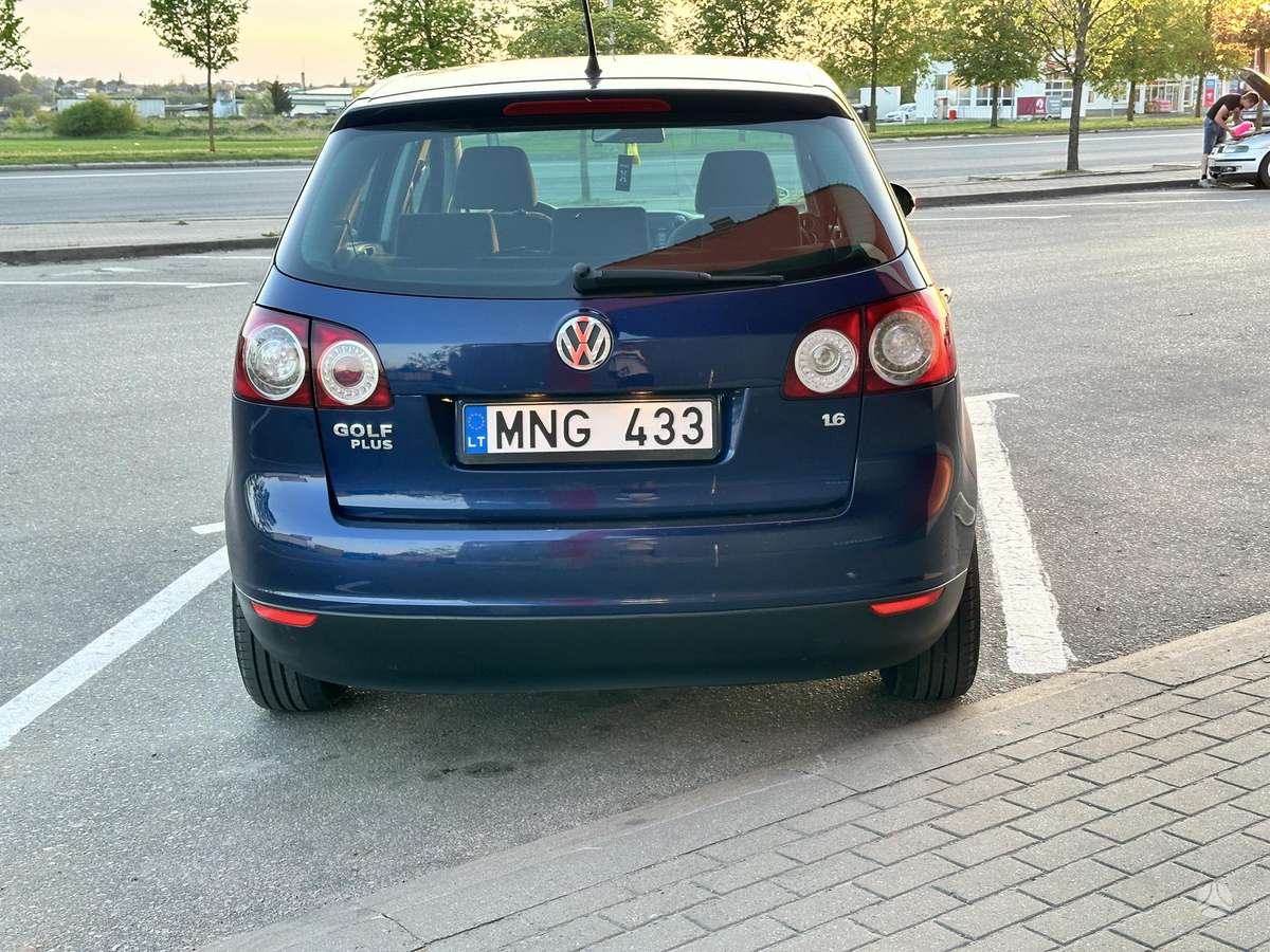 Volkswagen Golf Plus - 8