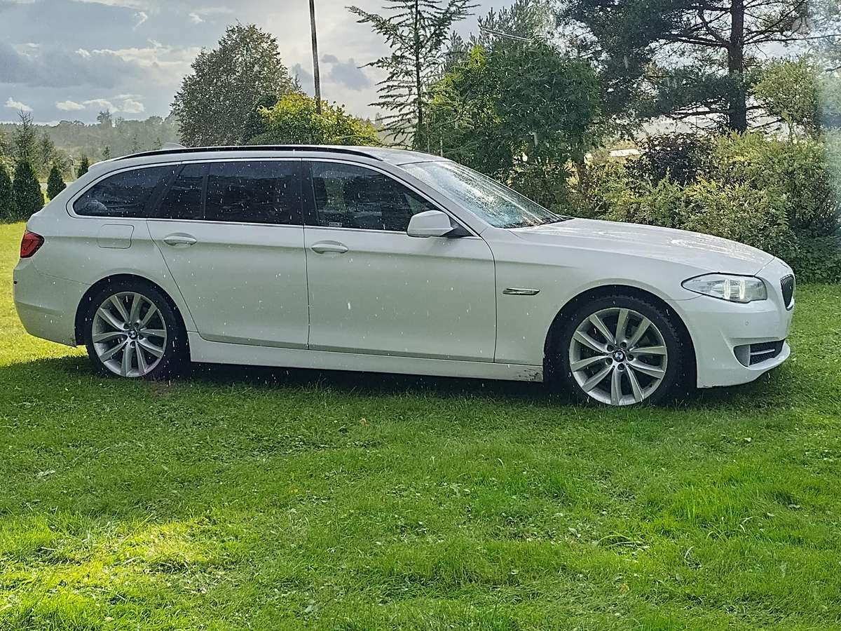 BMW 520, 2.0 l., universalas