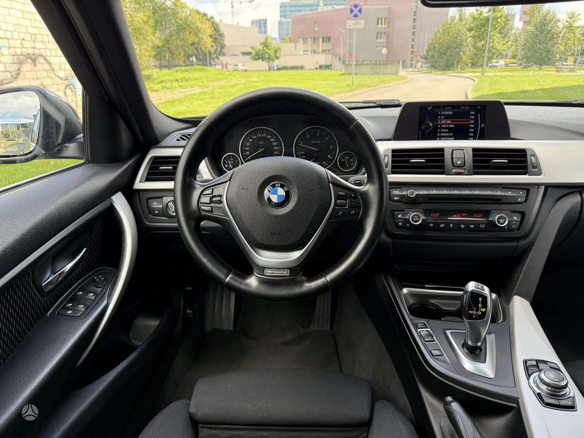BMW 320, 2.0 l., Универсал