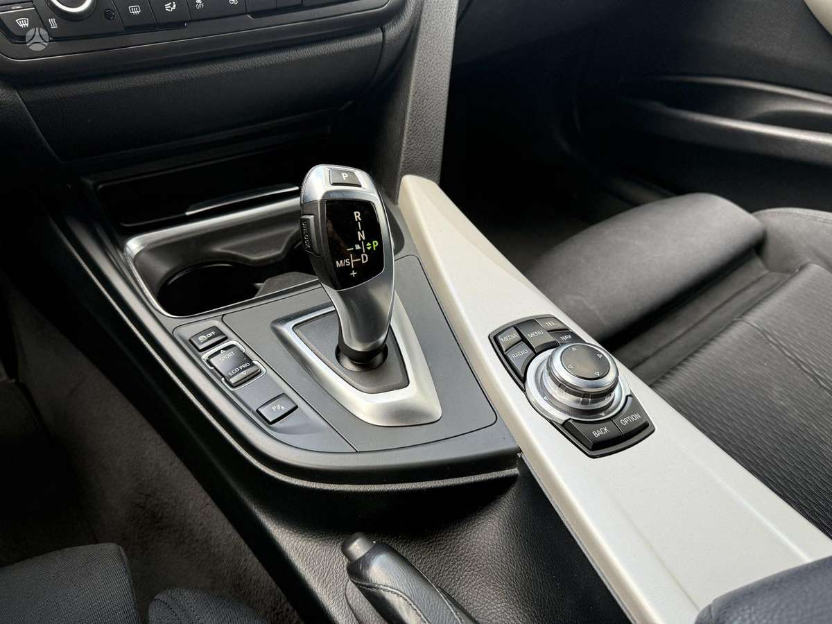 BMW 320, 2.0 l., Универсал