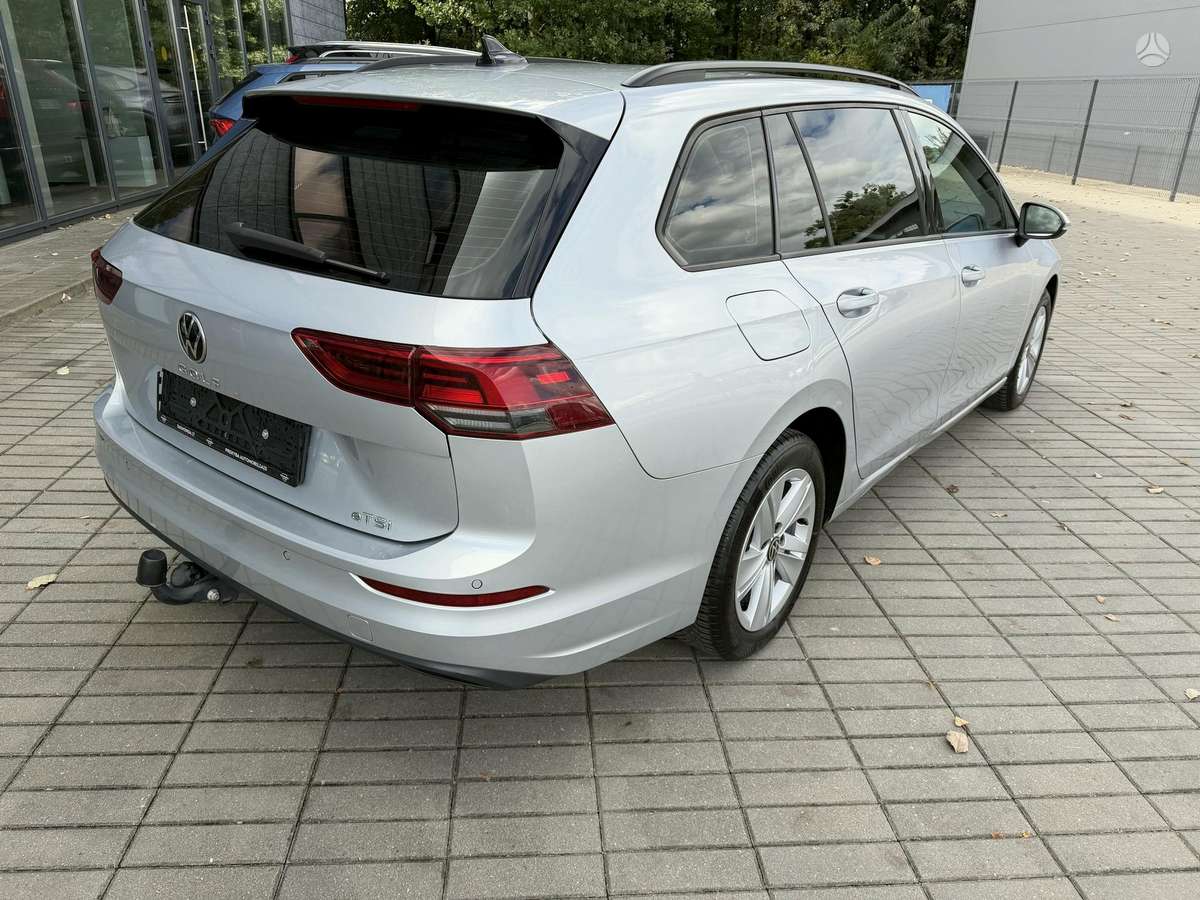 Volkswagen Golf - 3