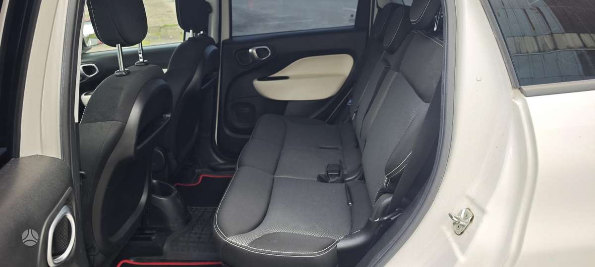 Fiat 500L, 1.6 l., hatchback