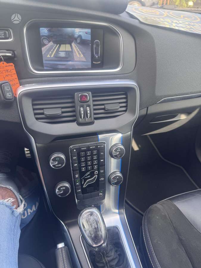 Volvo V40 - 12
