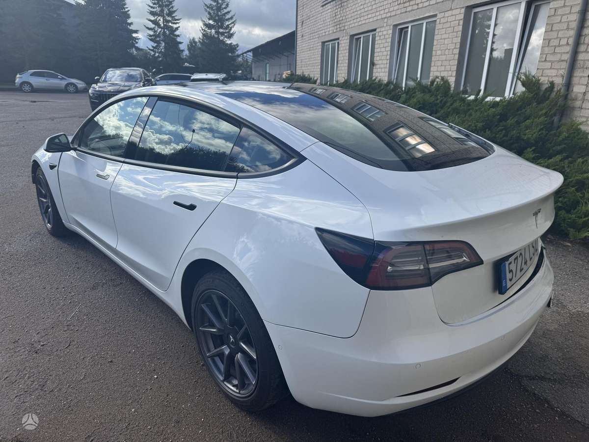Tesla Model 3, 82 kWh, sedanas