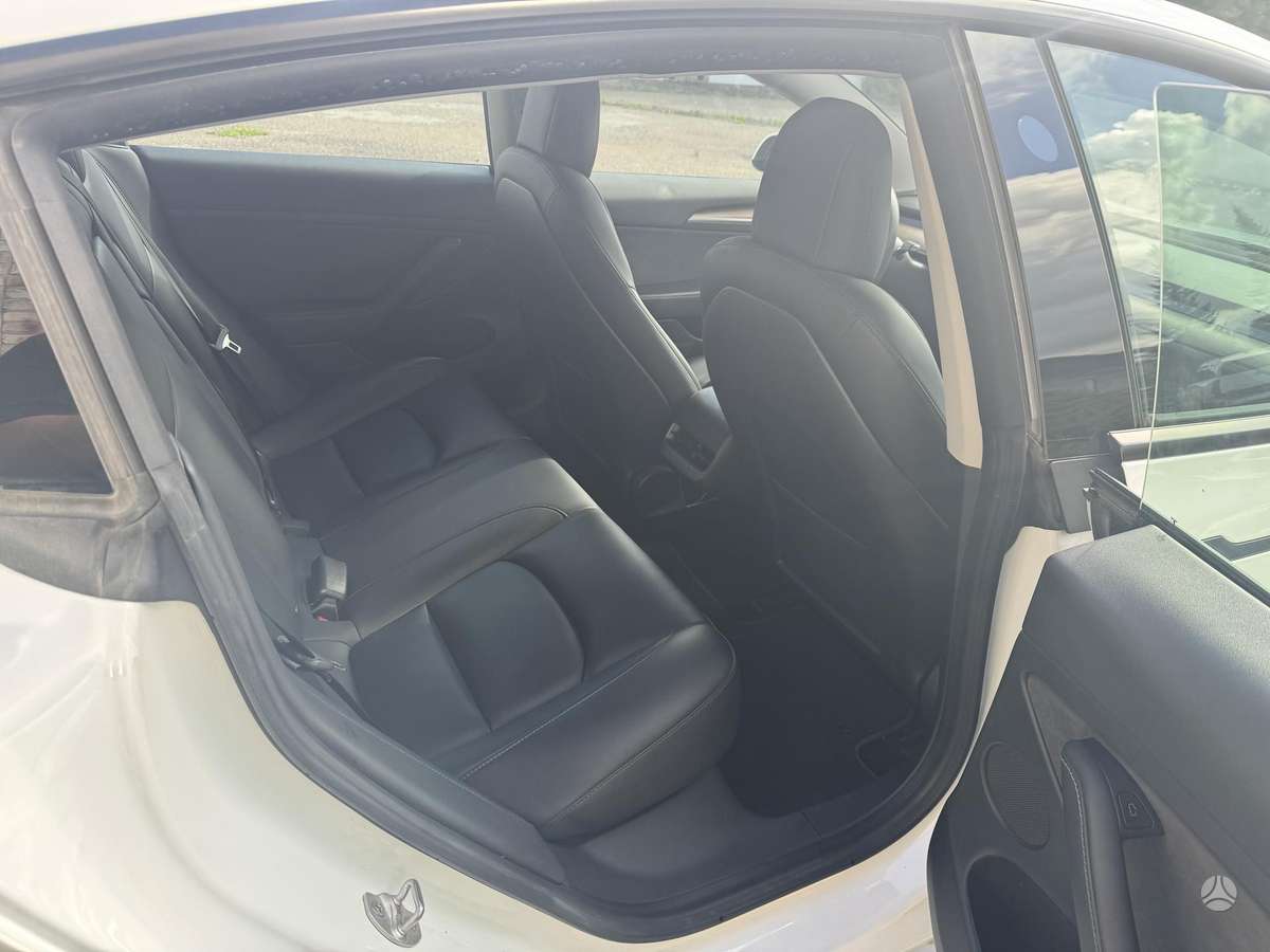 Tesla Model 3, 82 kWh, sedanas