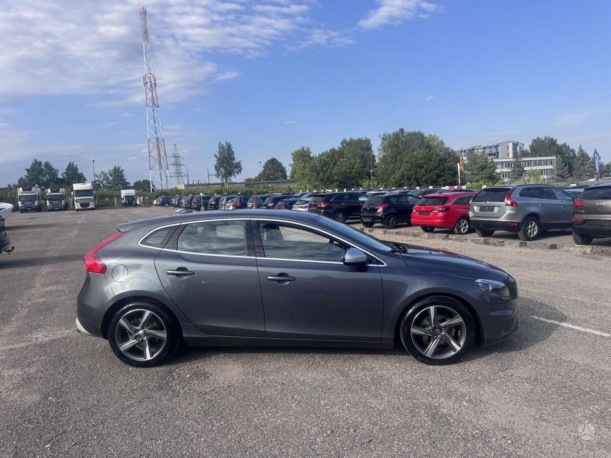 Volvo V40 - 7