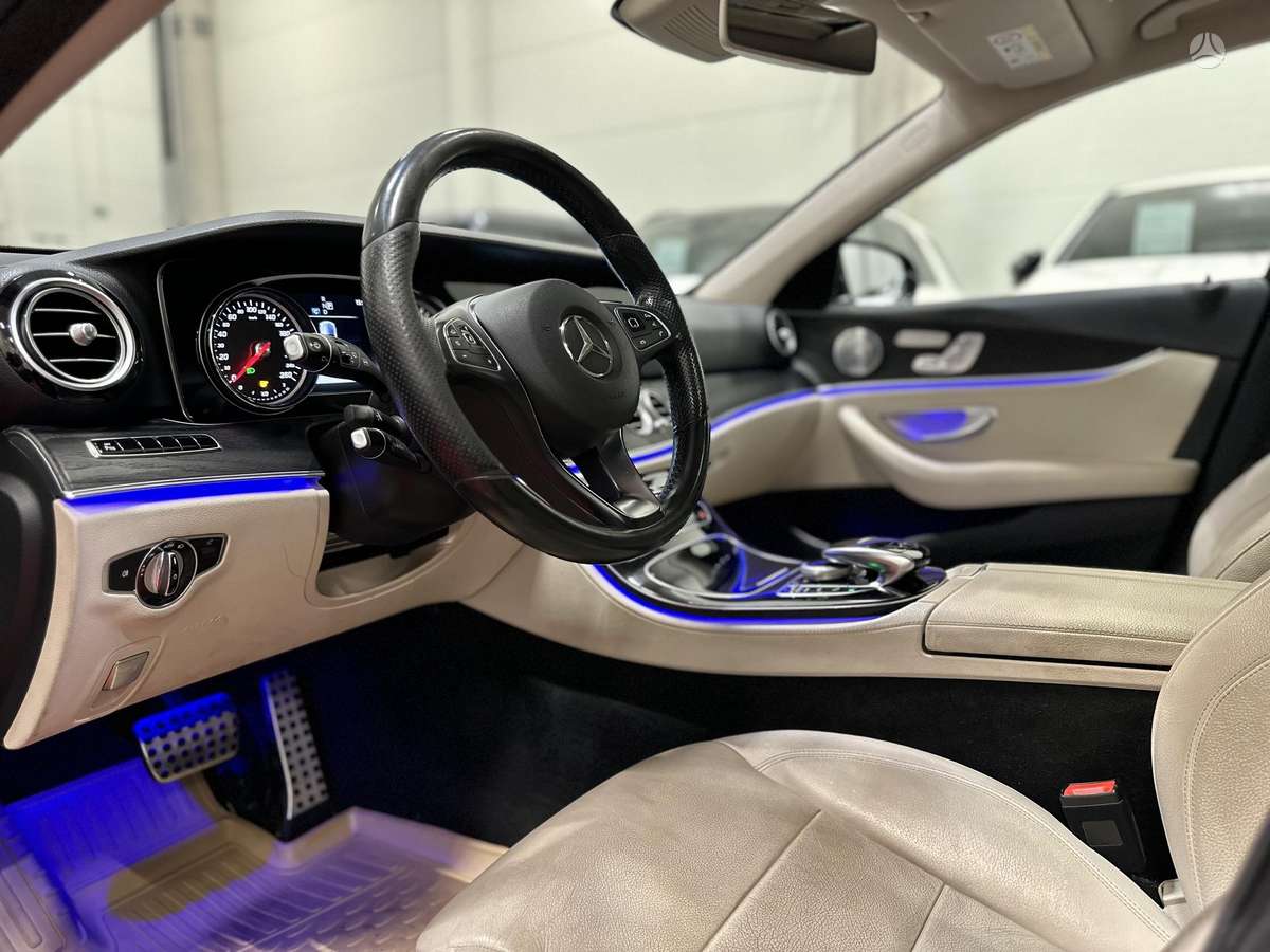 Mercedes-Benz E220, 2.0 l., universalas