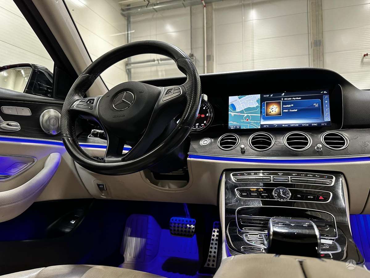 Mercedes-Benz E220, 2.0 l., wagon
