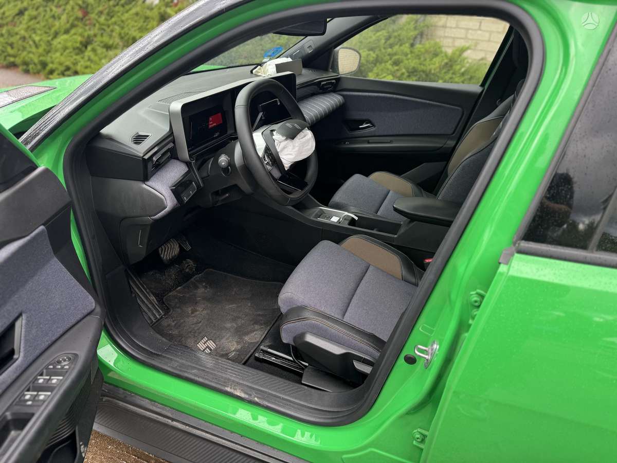 Renault 5 E-Tech, 52 кВт·ч, Хэтчбек
