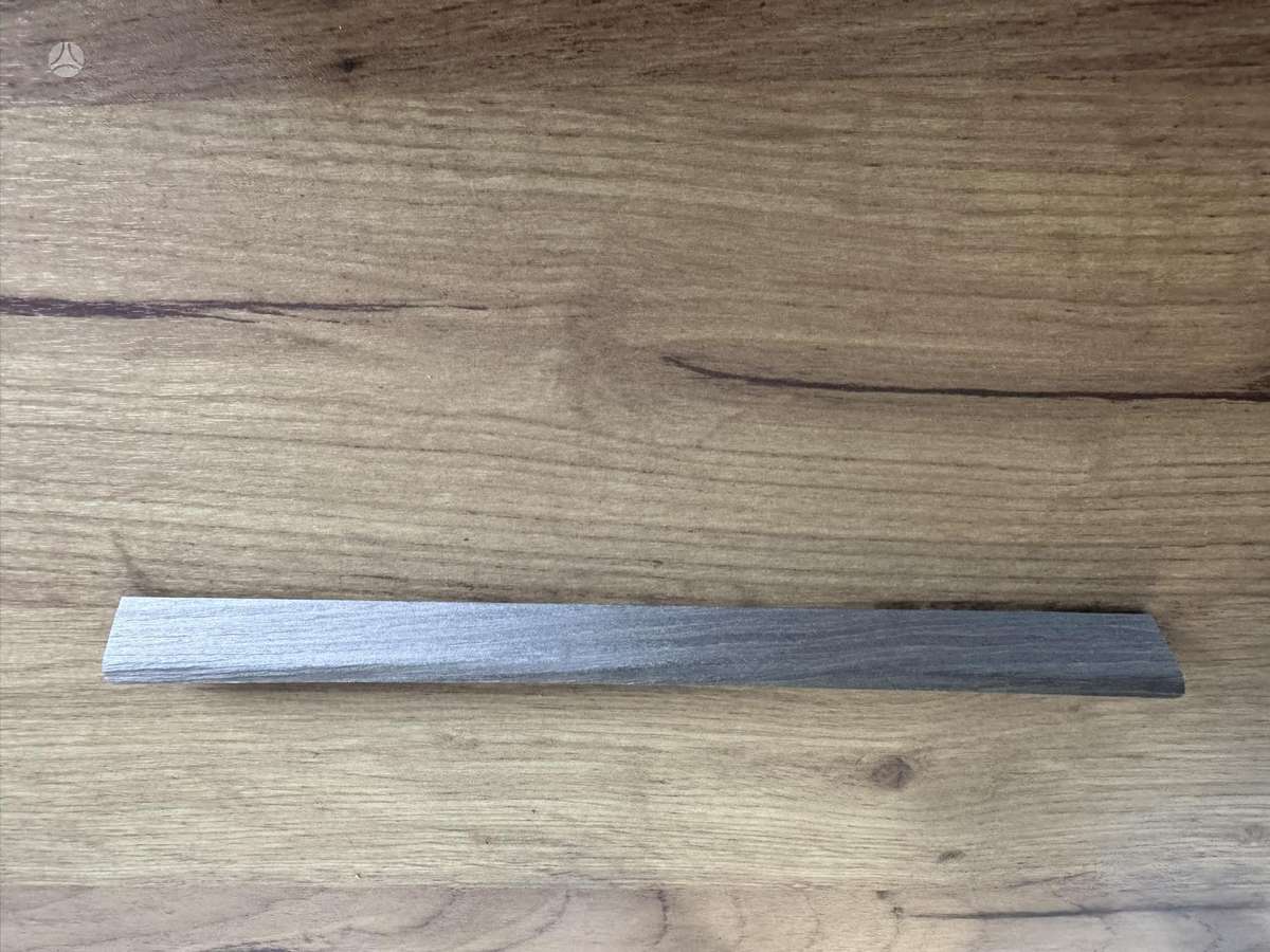 BMW i4 kėbulo dalys