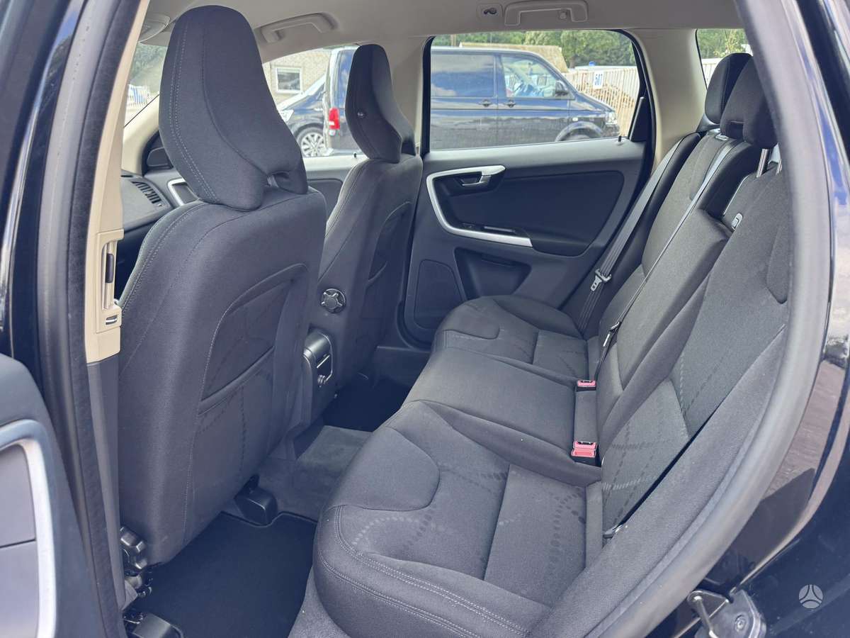 Volvo XC60 - 10
