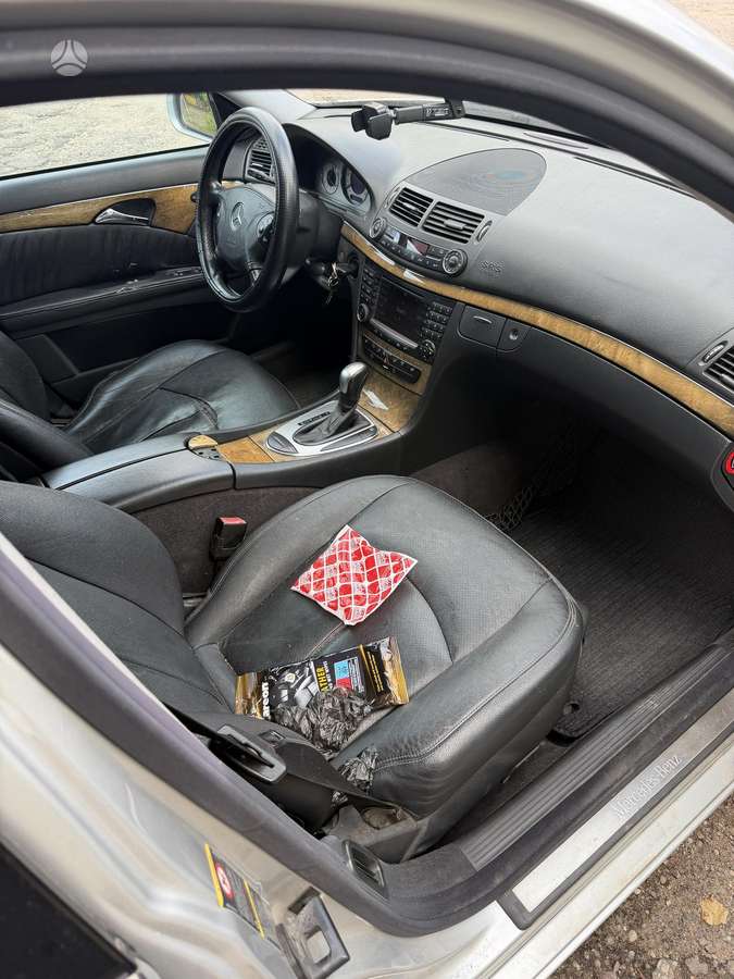 Mercedes-Benz E320, 3.2 l., Универсал