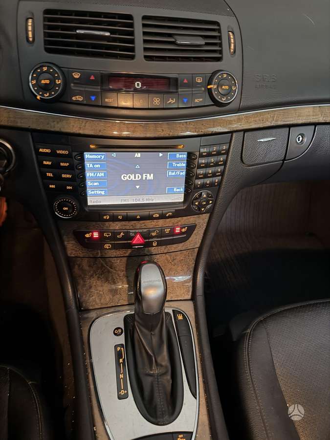 Mercedes-Benz E320, 3.2 l., Универсал