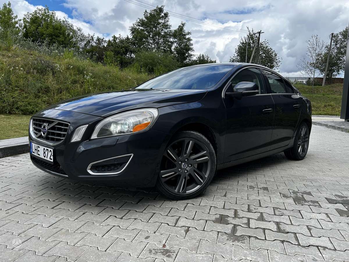 Volvo S60 - 2