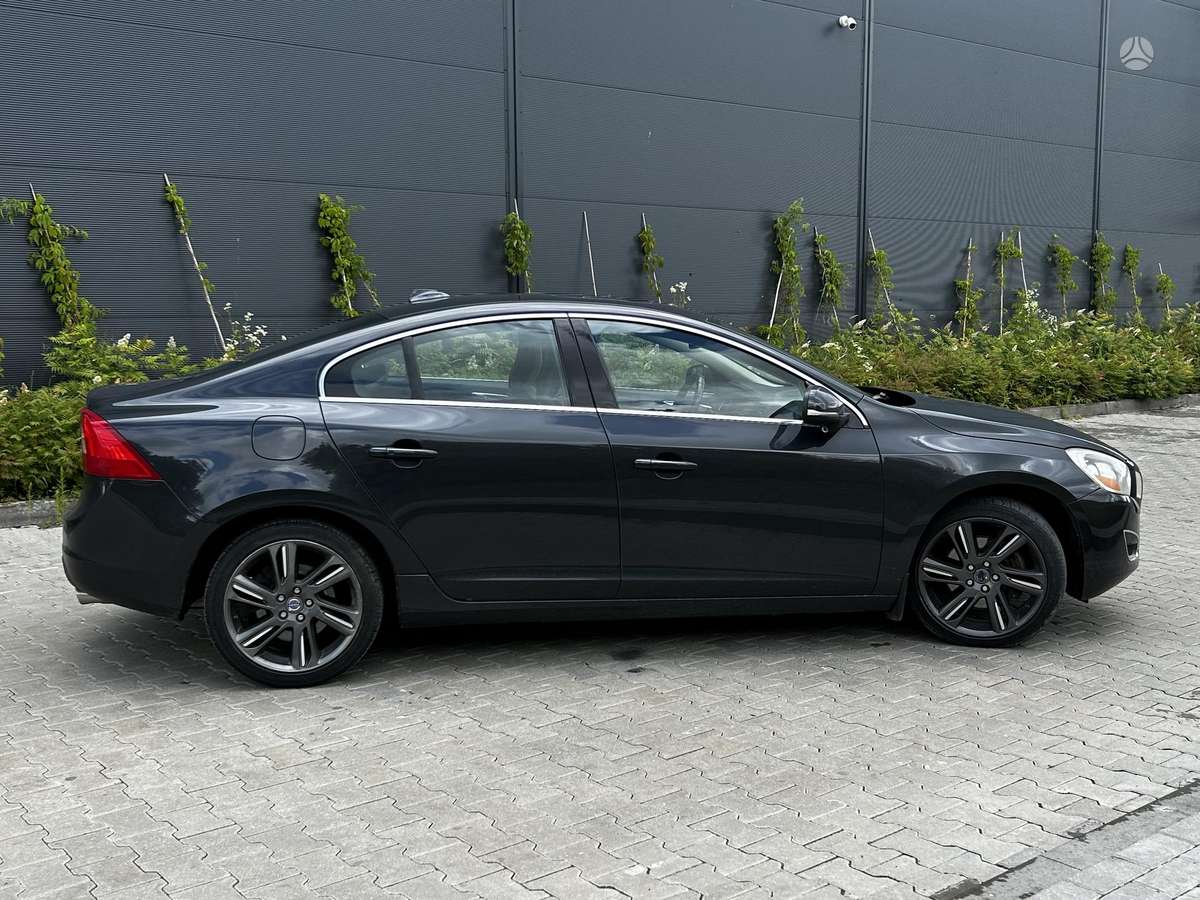 Volvo S60 - 7