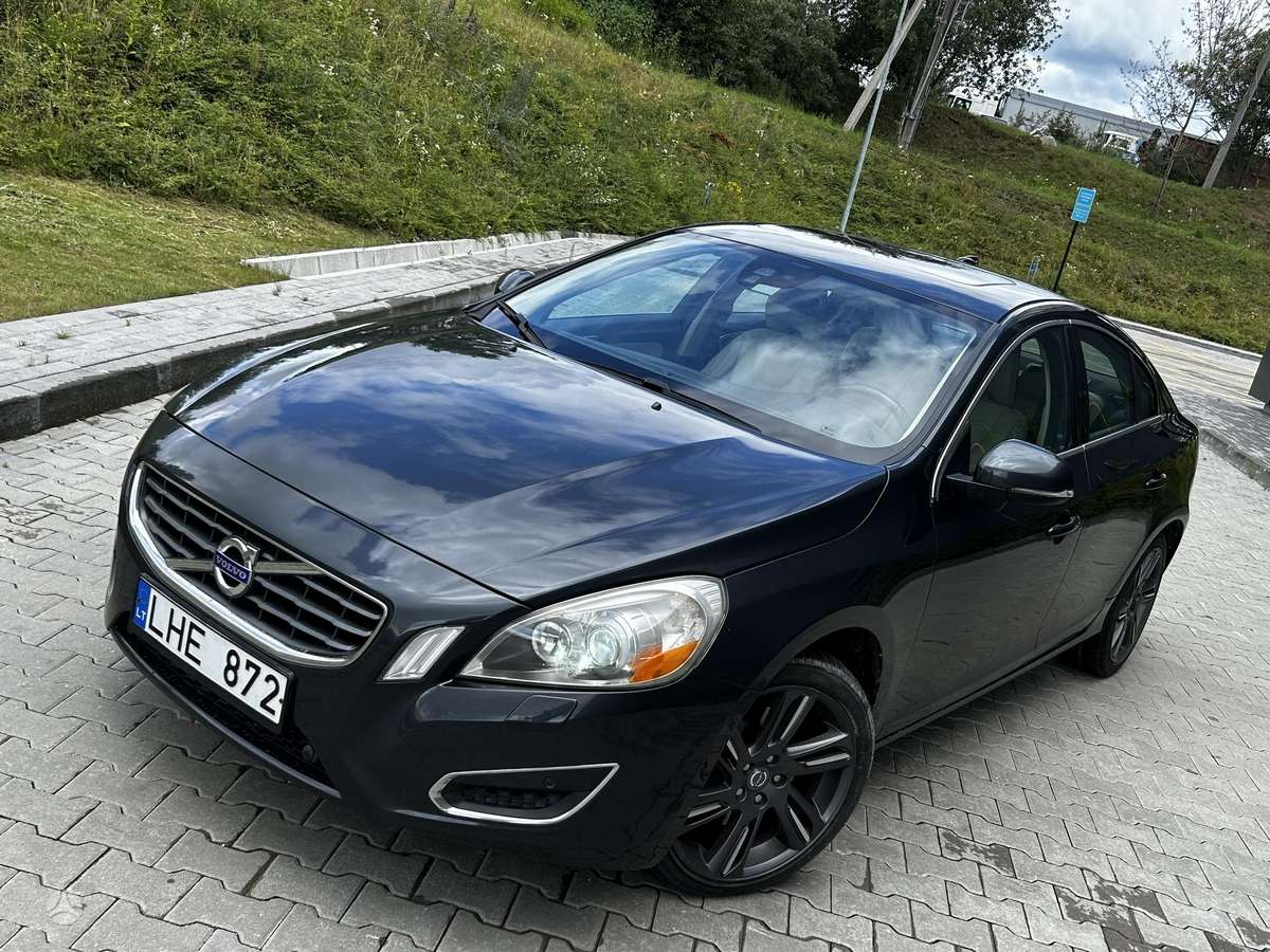 Volvo S60 - 9