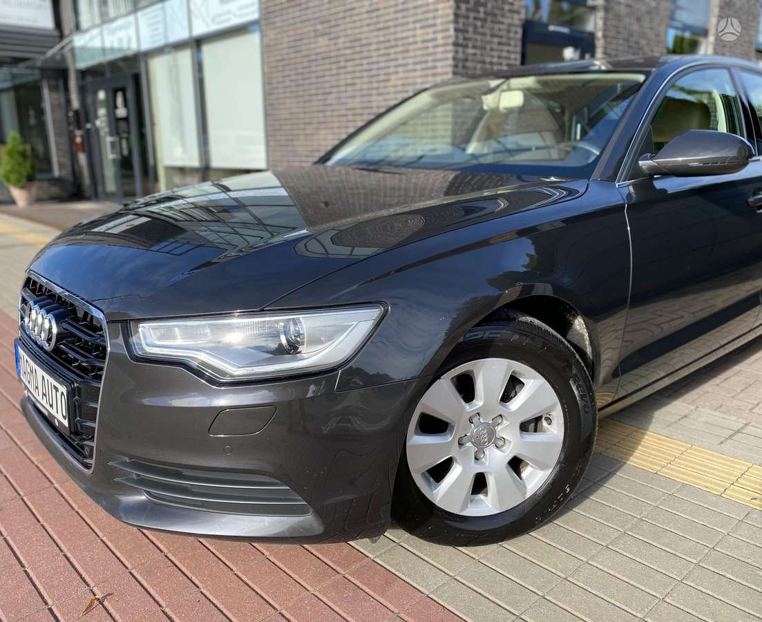 Audi A6, 2.0 l., Седан