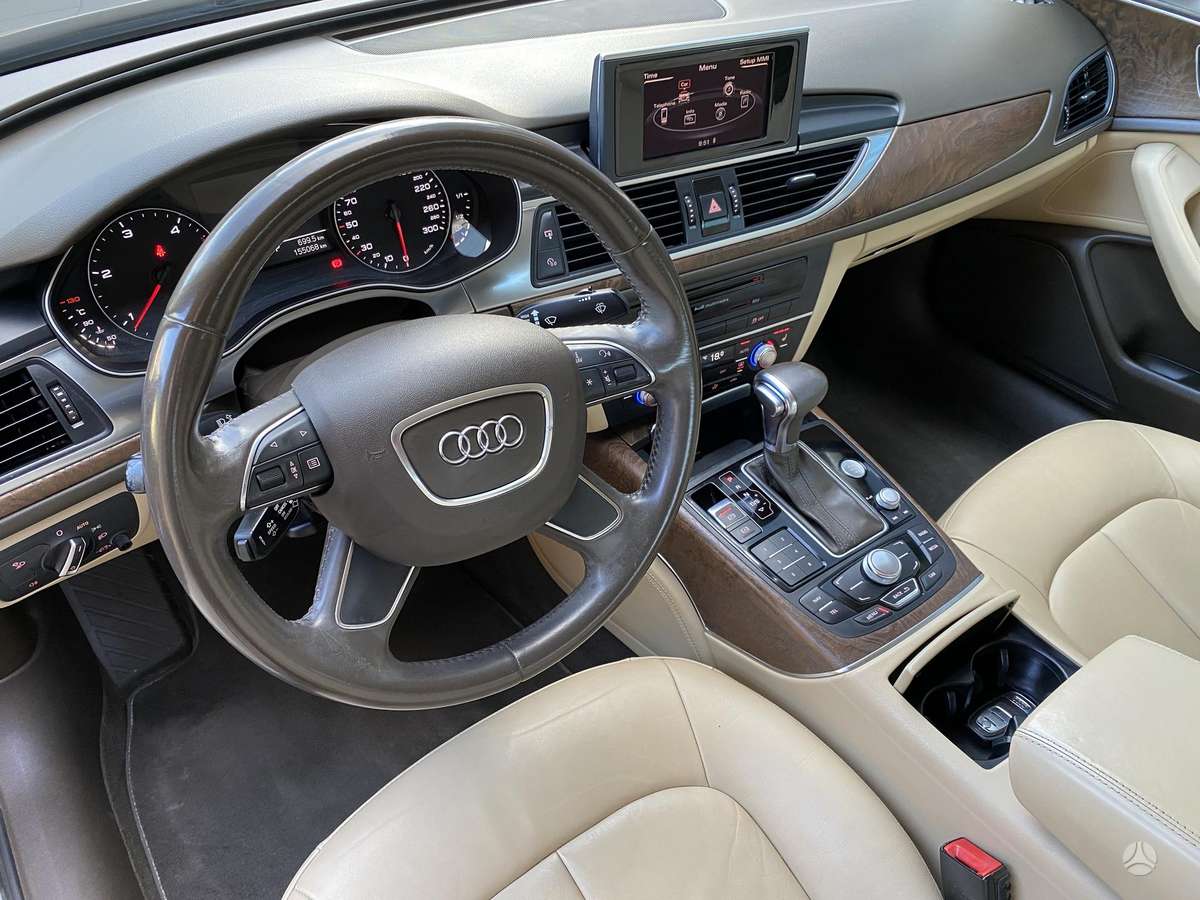 Audi A6, 2.0 l., saloon / sedan