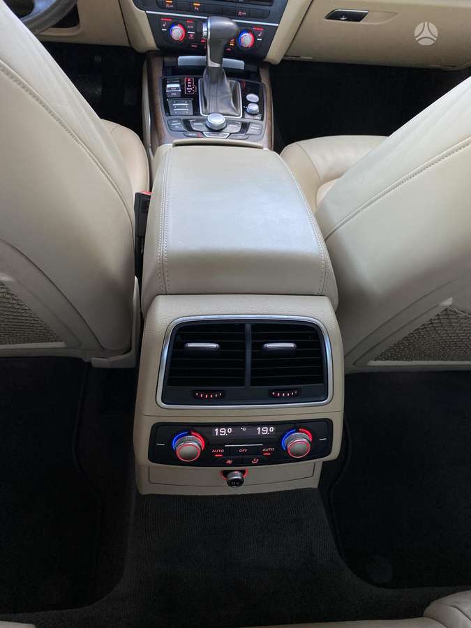 Audi A6, 2.0 l., sedanas