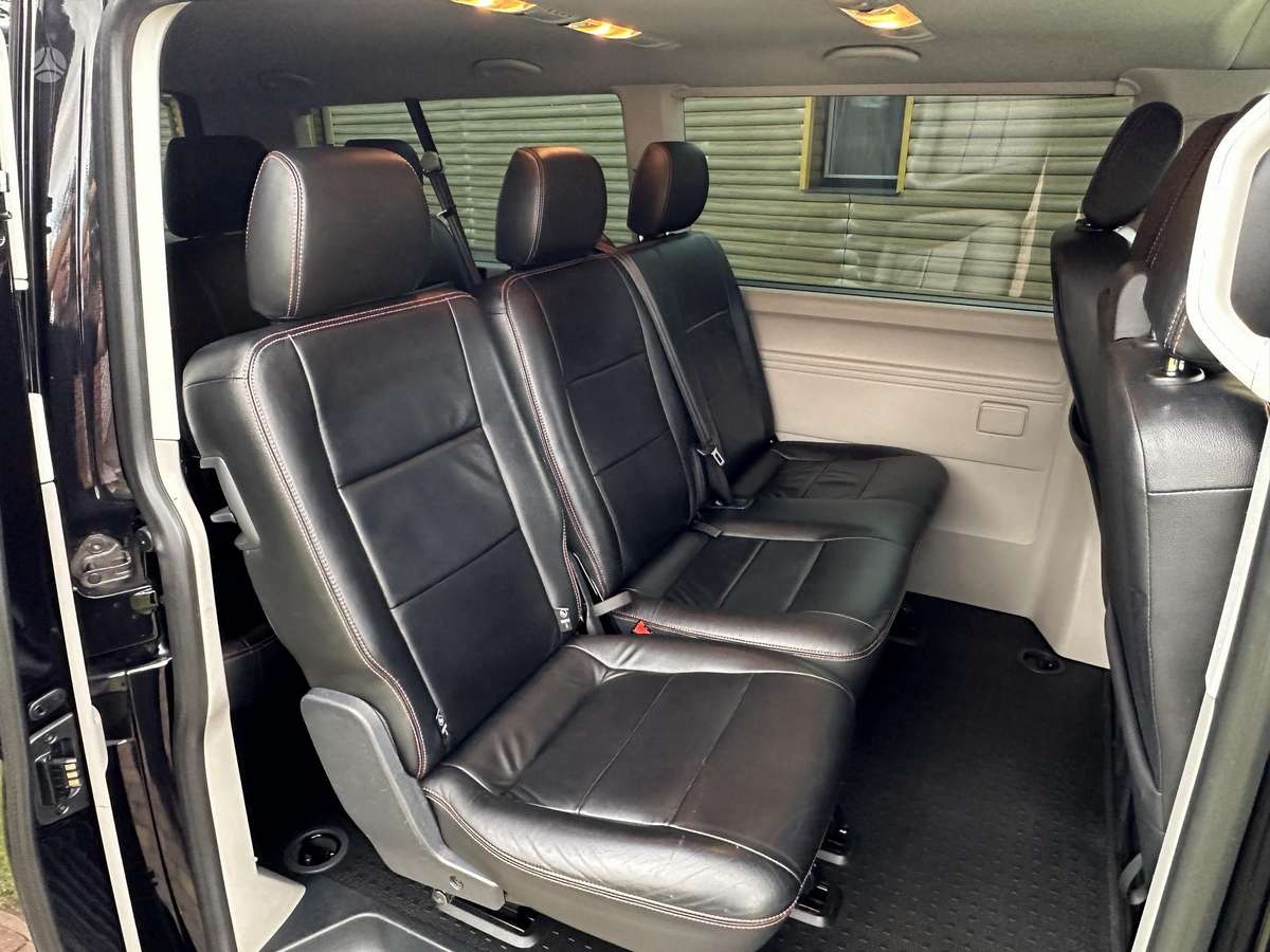 Volkswagen Caravelle - 12